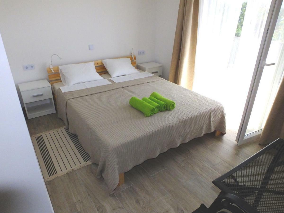 Apartmani Berno Starigrad Paklenica Exterior photo